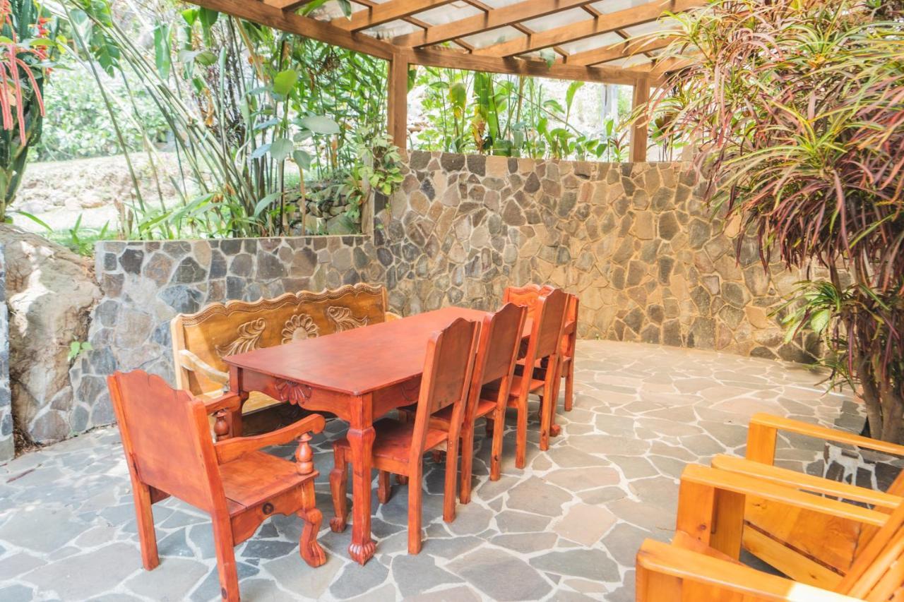 Palatalik Villa Santa Cruz La Laguna Exterior photo